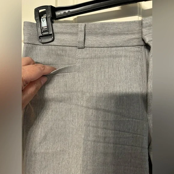 Banana Republic Grey Sloan pants size 4P - Picture 2 of 6